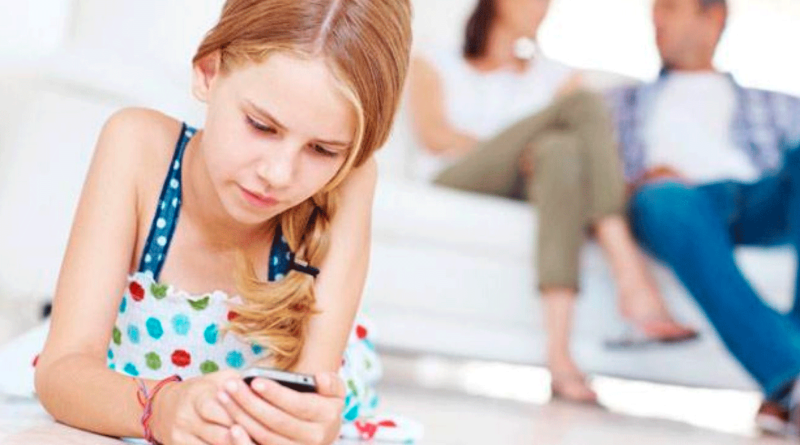 از چه زمانی برای بچه گوشی‌های تلفن همراه بخریم؟