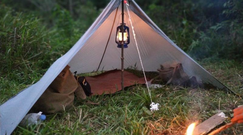 چطور در طبیعت پناهگاه و سایهبان بسازیم؟