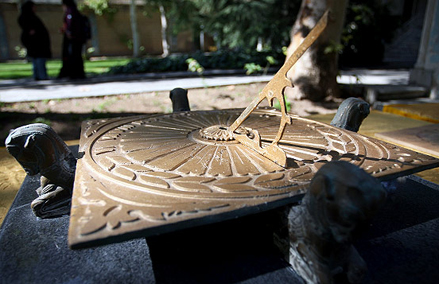 آشنایی با ساعت آفتابی