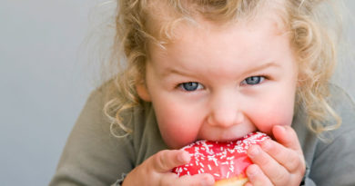 مهم‌ترین دلایل چاقی کودکان