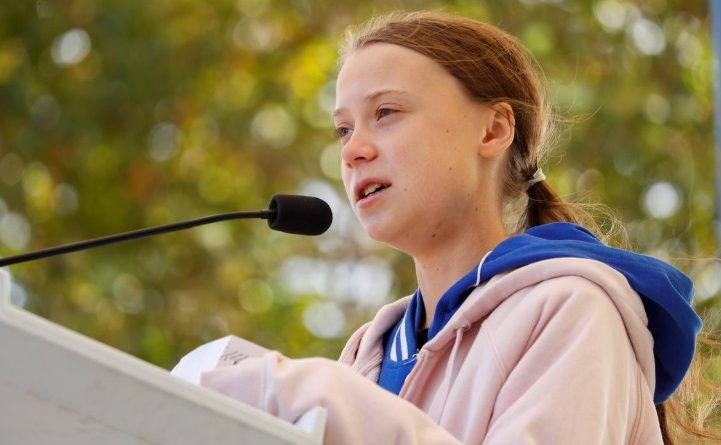 دختر سوئدی: گفتگو با ترامپ وقت تلف کردن است