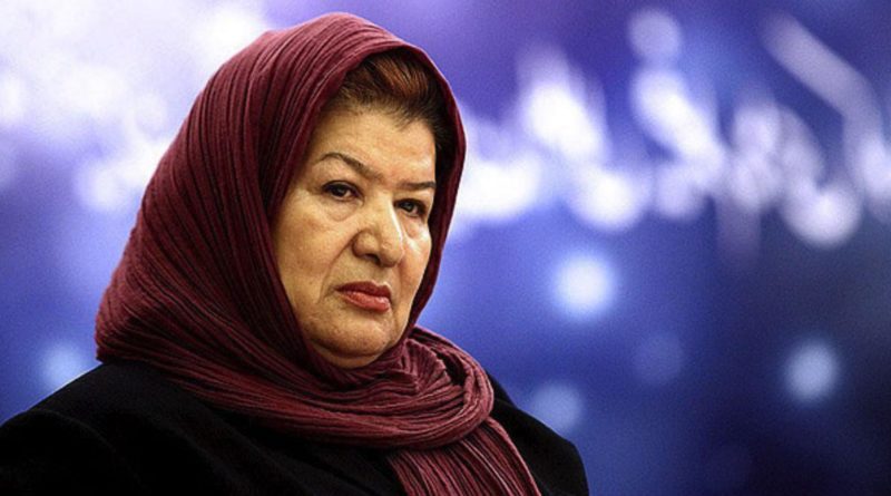 پوران درخشنده در میان کودکان و نوجوانان