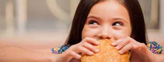 پرخوری در کودکان