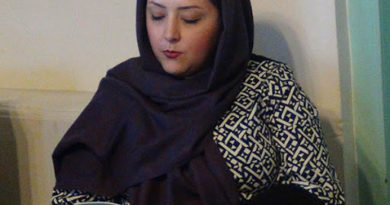 نوشتن برای نوجوانان سخت تر از بزرگسالان است