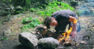 روشن کردن آتش