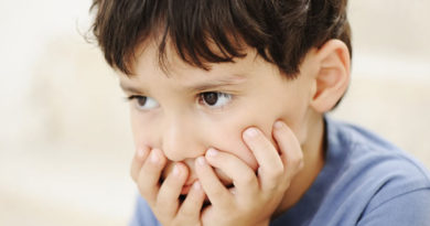 با کودکان درباره