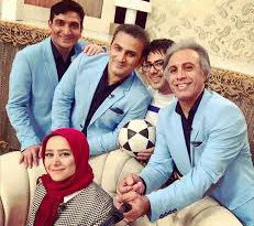 ژست و لباس عجیب