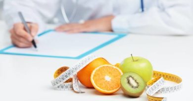 مشاور تغذیه