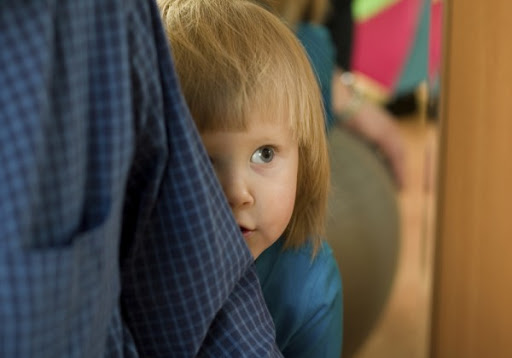 گوشه گیری کودک