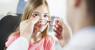 عینک زدن کودکان