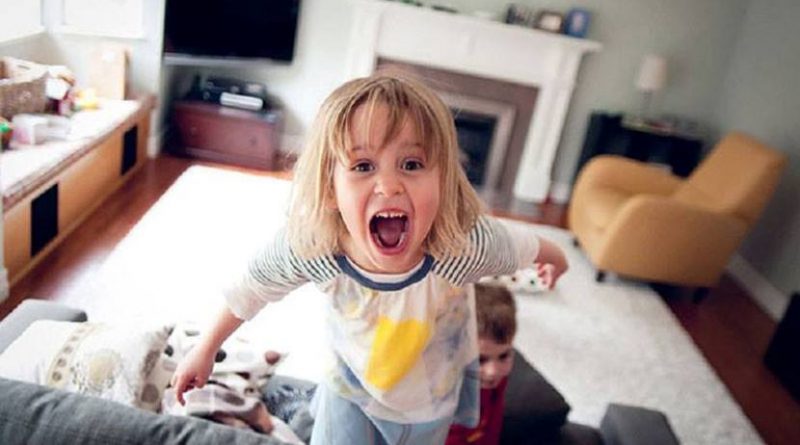 جیغ زدن کودک