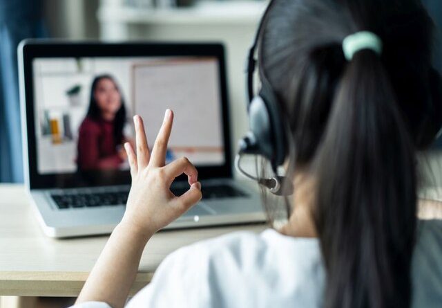 خستگی چشم کودکان