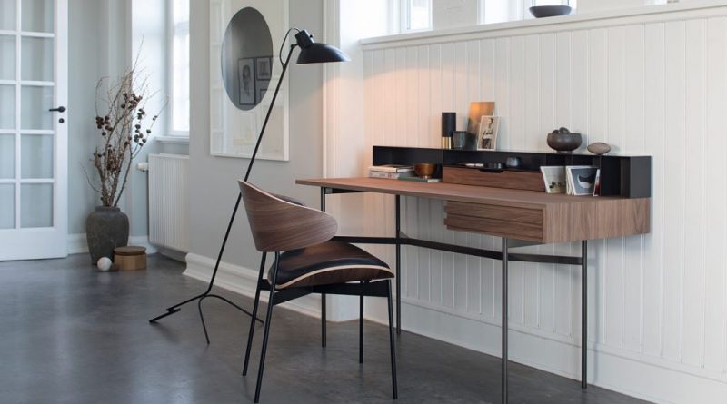 میز و صندلی تحریر استاندارد