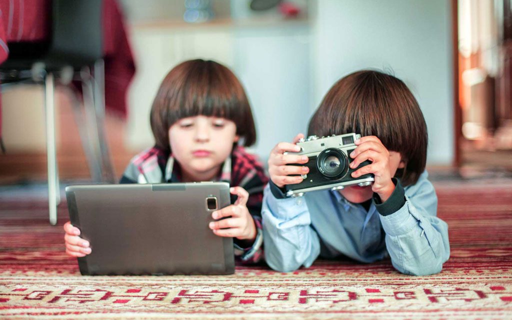 تربیت دوقلوها