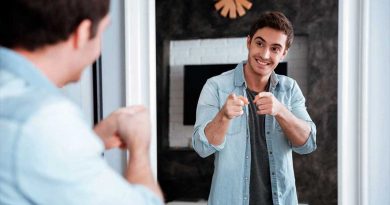 صحبت کردن با خود