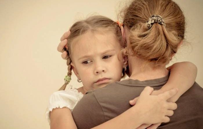 وابستگی کودک به مادر