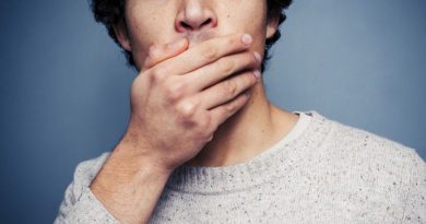 مزه فلز در دهان