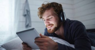 دوستی‌های اینترنتی