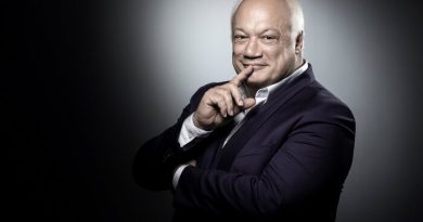 مهمان ناخوانده