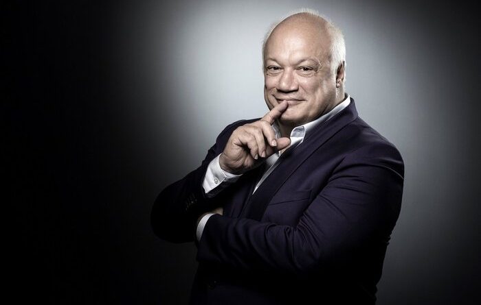 مهمان ناخوانده