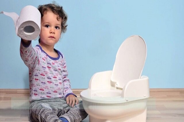 آموزش دستشویی رفتن به کودک