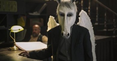 اسب سفید بالدار