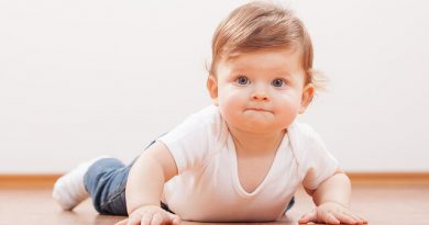 سینه‌خیز رفتن