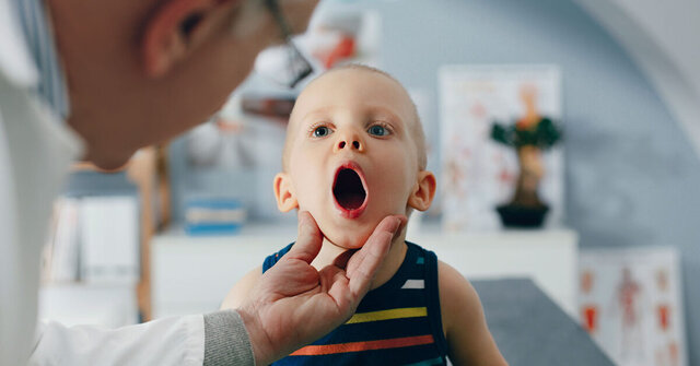 لوزه کودکان