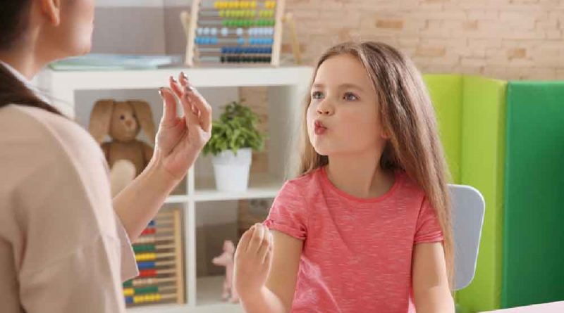 گفتار درمانگر