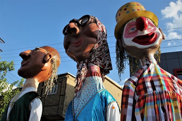 نمایش خیابانی