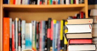 کتابهای مفید به انسان هویت میدهد کتابهای مفید