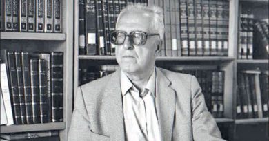 عباس زریاب خویی