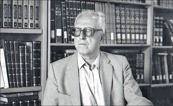 عباس زریاب خویی